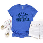 Mãe da Equipe Azul de Futebol do Marinho Personali<br><div class="desc">Personalizado T-Shirt de futebol para Mães - mostrado em Blue Design apresenta um logotipo de futebol na moda com texto esportivo personalizado. Personalize com o nome do seu jogador de futebol e o número de camisa. As cores da camisa azul e design azul do marinho podem ser modificadas.</div>