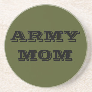 Mãe do Exército porta copos