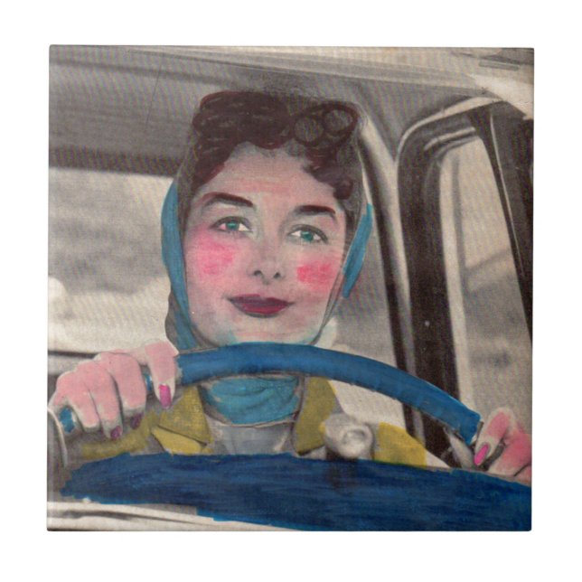 Mãe dos anos 50 ao volante (Frente)