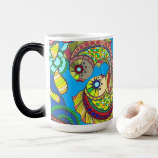 Mágica Caneca de Arte Floral e Peixes Coloridos