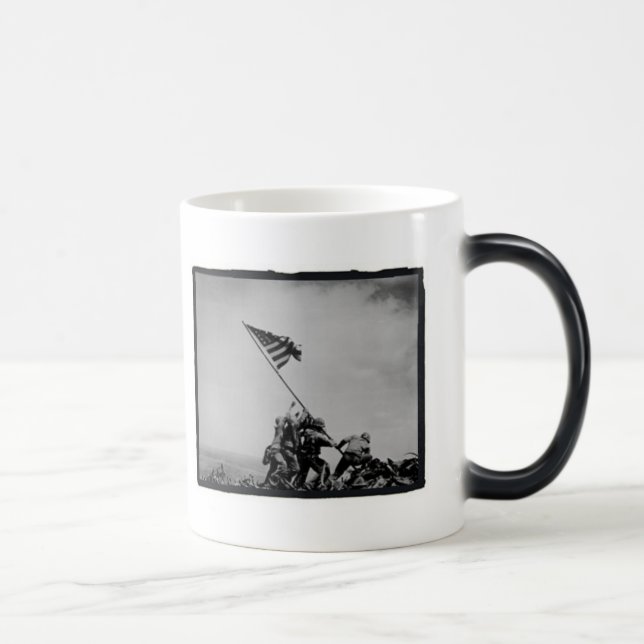 Mágica Caneca do fuzileiro naval de Iwo Jima (Direita)
