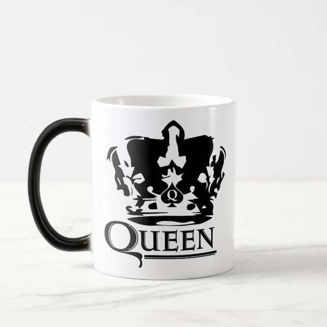 Mágica Caneca em mudança da cor da coroa do Queens (Esquerda)