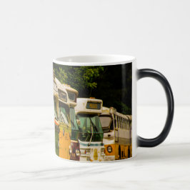 Mágica Caneca Morfing 325ml Cemitério de Ônibus Preto/Bra