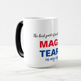 Mágica MAGA rasga caneca de 2024 Harris Walz Trump