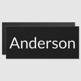 Magnet preto simples de Sobrenome de caixa de corr
