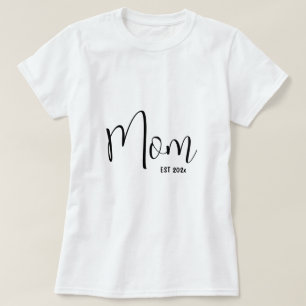 Mamãe criou um presente 202x para a camiseta mãe