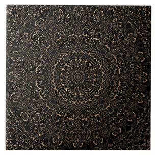 Mandala Bege de Camelo com Simetria Elegante
