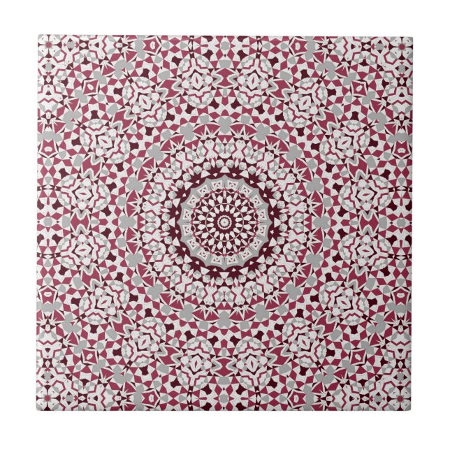 Mandala is burgundy-gray (Frente)