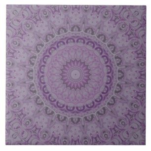 Mandala Sonho em Aquarela em Tons de Roxo