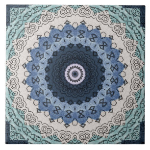Mandalas Azul e Turquesa com Simetria Geométrica