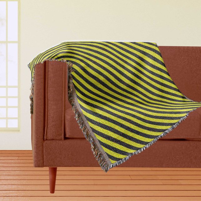 Manta Banheta de Listras Diagonais Pretas e Amarelas (Black and Yellow Diagonal Stripes Throw Blanket)