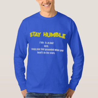 Mantenha a camiseta de manga do cheio Humble