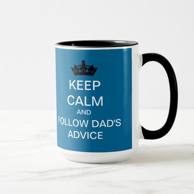 MANTENHA CALMO e siga a caneca do conselho dos (Direita)