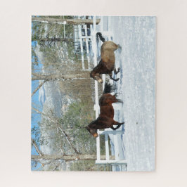 Mãos correndo na Quebra-cabeça de neve