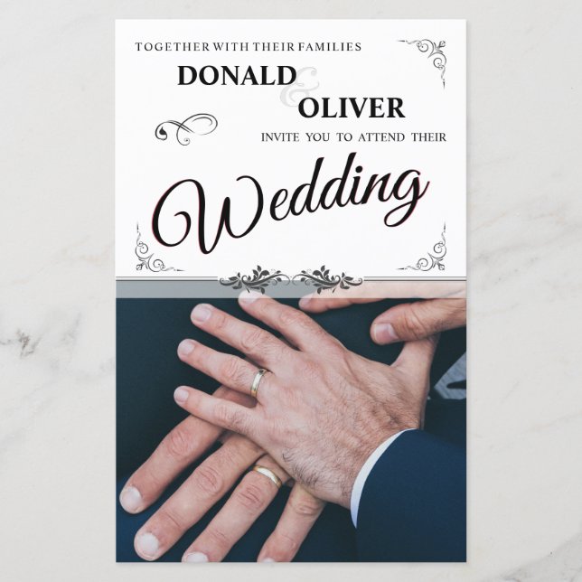 Mãos de um Casal de Casamento Gay com Anéis (Frente)