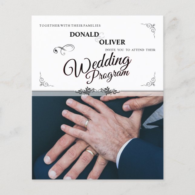 Mãos de um Casal de Casamento Gay com Anéis (Frente)