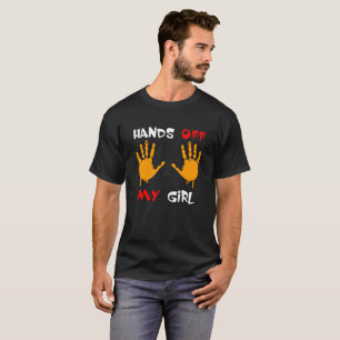 Mãos fora da minha cara e camisas de menina