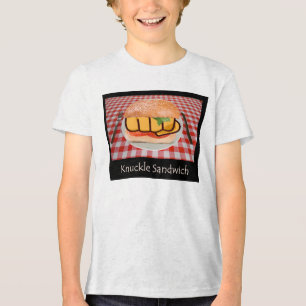 Mãos na Garota Dura no Sanduíche do Knuckle