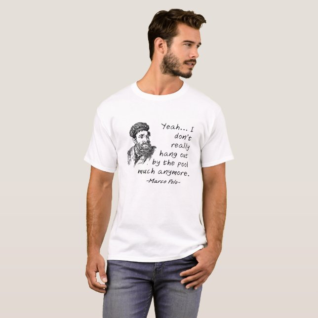 Marco Polo Camiseta Divertida na Piscina (Frente Completa)