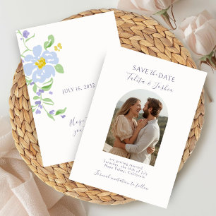 Marfim Arco Floral Elegante com Letra de Noiva