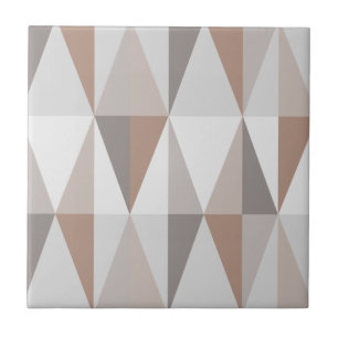 Marrom dos triângulos modernos do século médio