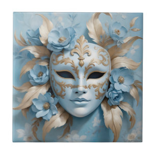 Máscara azul e dourada