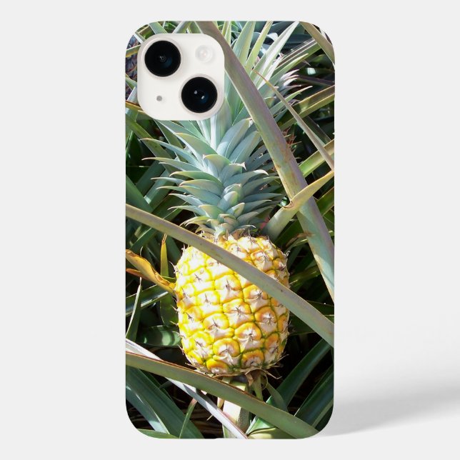 Maui Dourado Hawaii Pineapple iPhone 14 Case (Verso)