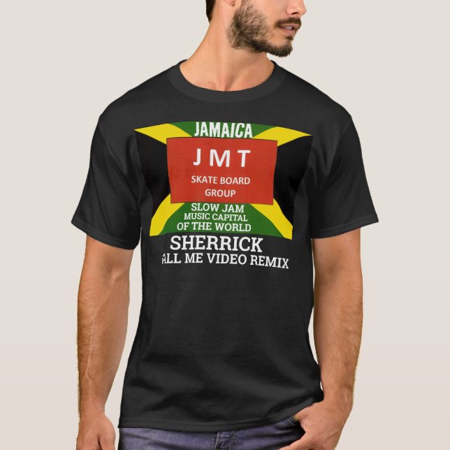 ME CHAME DE VIDEO REMIX. Camiseta Básica Preta (Frente)