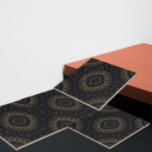 Medalhão Negro Elegante brilhante e Dourado<br><div class="desc">Design de azulejo decorativo brilhante,  preto e ouro.</div>
