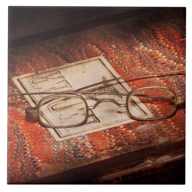 Médico - Óptico - Óculos de leitura (Frente)