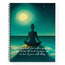 Meditação de Yoga - Pose na Palmeira do Rock Star