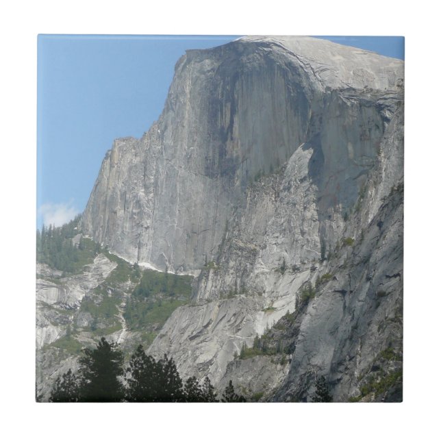 Meia Cúpula de lado no Parque Nacional de Yosemite (Frente)