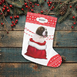 Meia De Natal Grande Gift Bag Santo Bernard Puppy Dog Snowflake Border<br><div class="desc">A frente desta estocada de Feriado mostra uma imagem de um filhote de Rua adorável, Bernard, espreitando de uma bolsa de presente de Papais noeis vermelhos e brancos. Atrás do cachorro está uma terra de sombra vermelha. O dedo e a borda superior são um padrão vermelho e branco de flocos...</div>