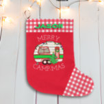Meia De Natal Grande Retro RV Camper | Camping considerado personalizad<br><div class="desc">Parada de Natal personalizada. Camper verde e vermelho-safado,  com luzes de natal acesas com uma linda árvore de Natal.</div>