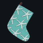 Meia De Natal Grande Starfish Patterin Beach Coastal Teal Blue Christma<br><div class="desc">Projetado com padrões de estrelas-do-mar em fundo azul lacrimogêneo. Você pode mudar a cor de fundo como quiser.</div>