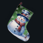 Meia De Natal Grande Winter Forest Snowman | Verde<br><div class="desc">Adicione um toque festivo à sua manta de lareira nesta temporada de férias com uma Bosta de Natal Green Winter Forest Snowman. O design de estoque apresenta um bonitinho bonitinho de neve em um charmoso chapéu e cachecol em uma cena de floresta de inverno com queda de neve com um...</div>