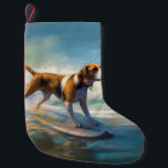 Meia De Natal Pequena American Engligh Foxhound Beach Surfing Painting<br><div class="desc">Mergulhe no mundo lúdico da aventura canina com esta pintura cativante. Um cão espirituoso leva às ondas, cavalgando habilmente o surf numa praia beijada pelo sol. A vibrante trabalho de arte capta lindamente a essência do entusiasmo de praia enquanto o cachorro anda sem medo das ondas, incorporando o espírito de...</div>