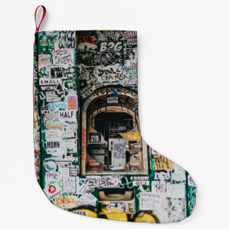 MEIA DE NATAL PEQUENA ATM MACHINE WITH GRAFFITI