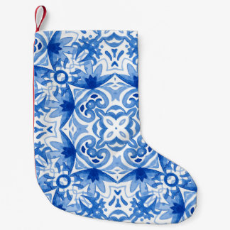 Meia De Natal Pequena Azulejo branco azul, padrão uniforme de aquarela.