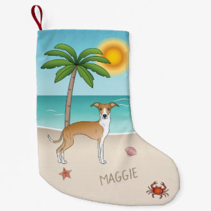 Meia De Natal Pequena Cachorro Iggy Bege e Branco em uma Praia Tropical