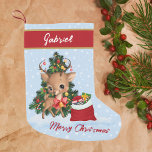 Meia De Natal Pequena Clássico de "Engrenagem de Natal"<br><div class="desc">O Natal de Reindeer Whimsical com o nome Celebra a temporada com esta encantadora estocagem de Natal, com uma rena fofa cercada por presentes sob uma árvore de Natal em uma terra maravilhosa de neve. O design branco da estocagem é perfeito para as crianças, acrescentando um charme lúdico a qualquer...</div>