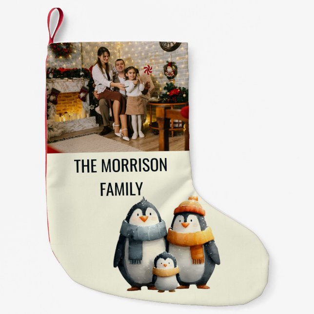 Meia De Natal Pequena Cozy Winter Penguin Family (Frente)