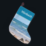 Meia De Natal Pequena Foto de Blue Ocean Waves Sandy Beach<br><div class="desc">Esta bela meia mostra uma linda foto do oceano. Pode ser personalizado com nome ou monograma.</div>