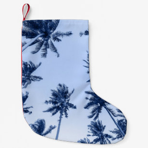 Meia De Natal Pequena Palmeiras, céu azul limpo.