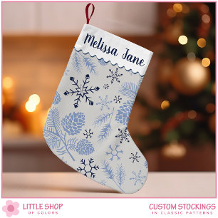 Meia De Natal Pequena Pinhas Azuis Flocos de Neve Monograma Personalizáv