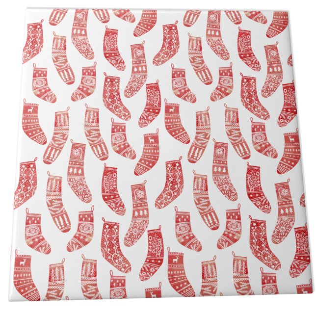 Meias de Natal Nórdicas, Vermelhas e Brancas (Nordic Stockings red and white Scandinavian festive Christmas pattern ceramic tile)