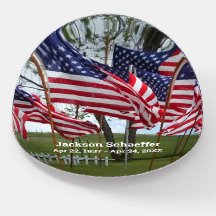 Memorial das Bandeiras Americanas e Brancas