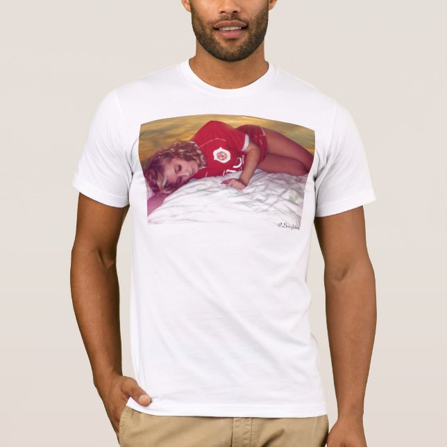 Menina da camisa do futebol (Frente)