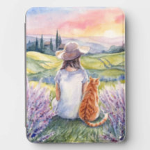 Menina no Campo de Lavanda da Provença e Gato Pers