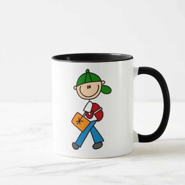 Menino com caneca da trouxa (Direita)